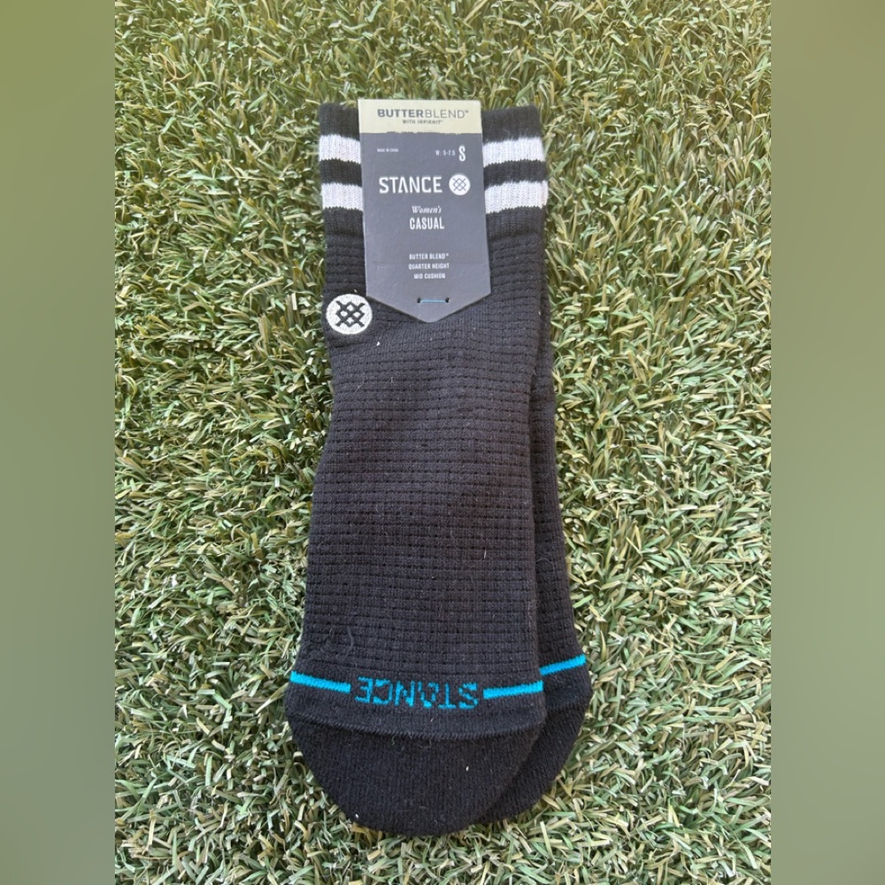 Women’s Stance Casual Waffle Butter Quarter Small Size Socks